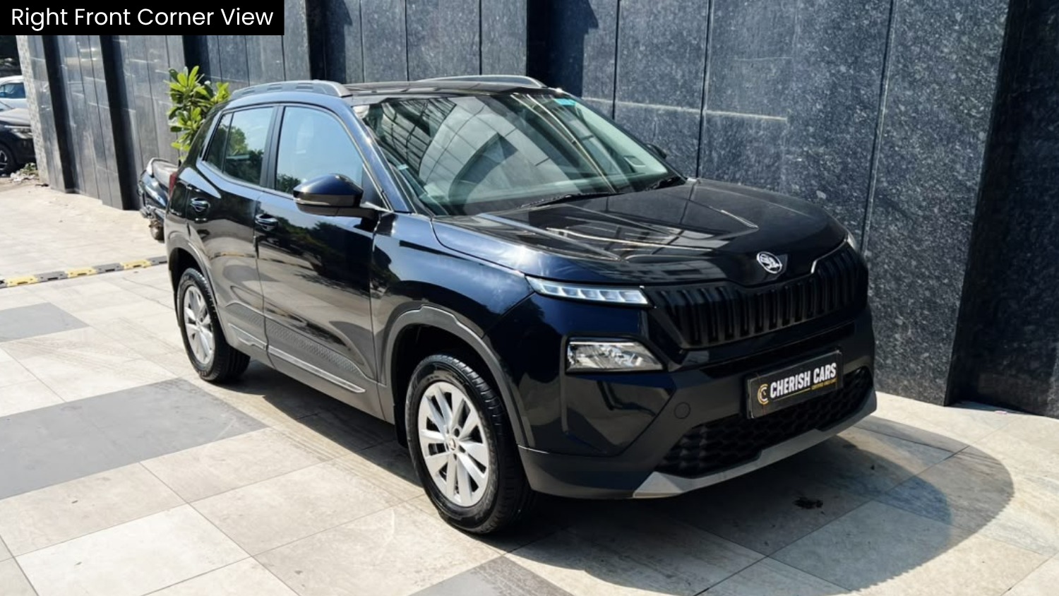 SKODA KYLAQ - SIGNATURE 1.0 TSI AT - SUNROOF - AUTOMATIC - 2026