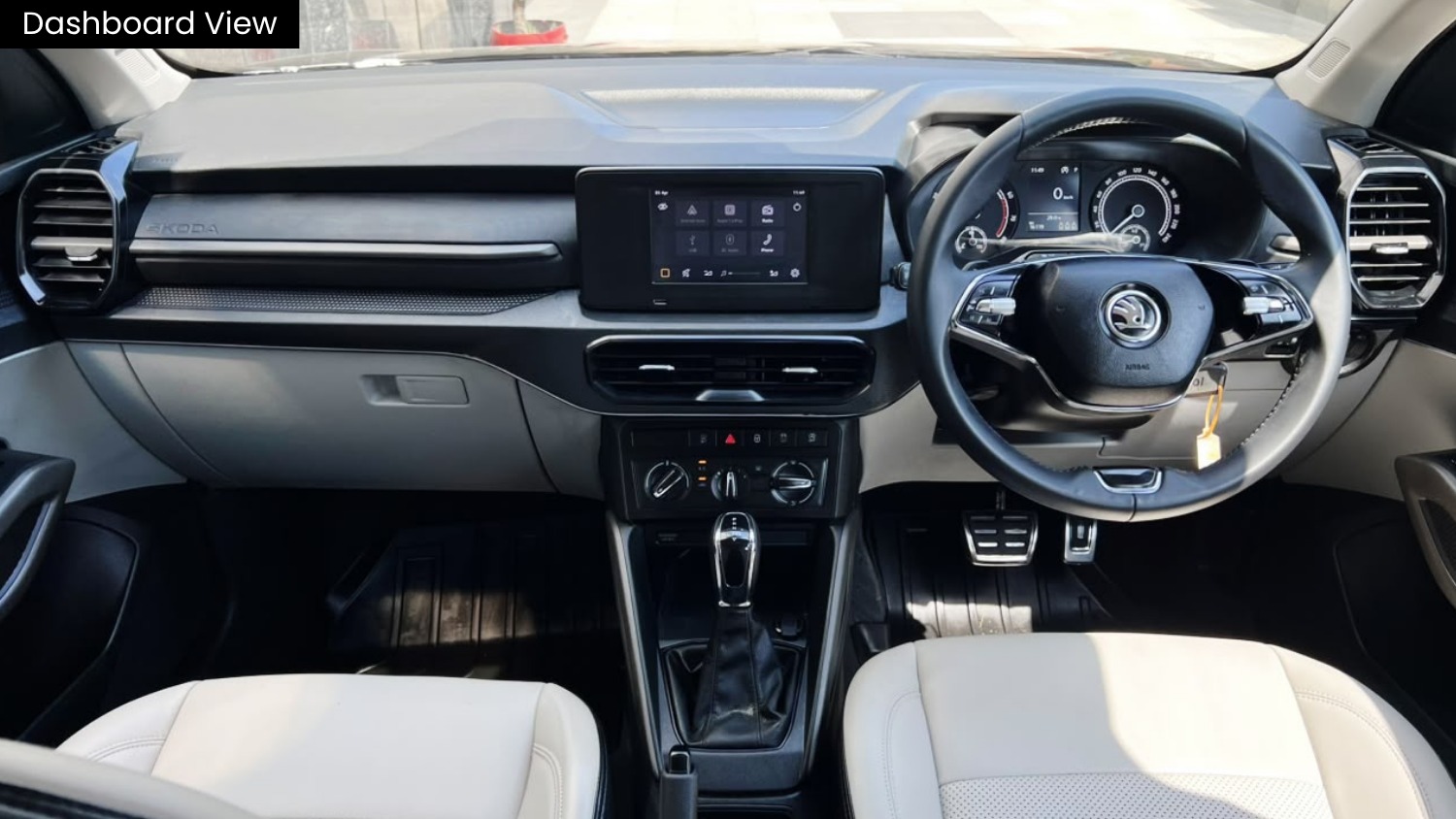 SKODA KYLAQ - SIGNATURE 1.0 TSI AT - SUNROOF - AUTOMATIC - 2026