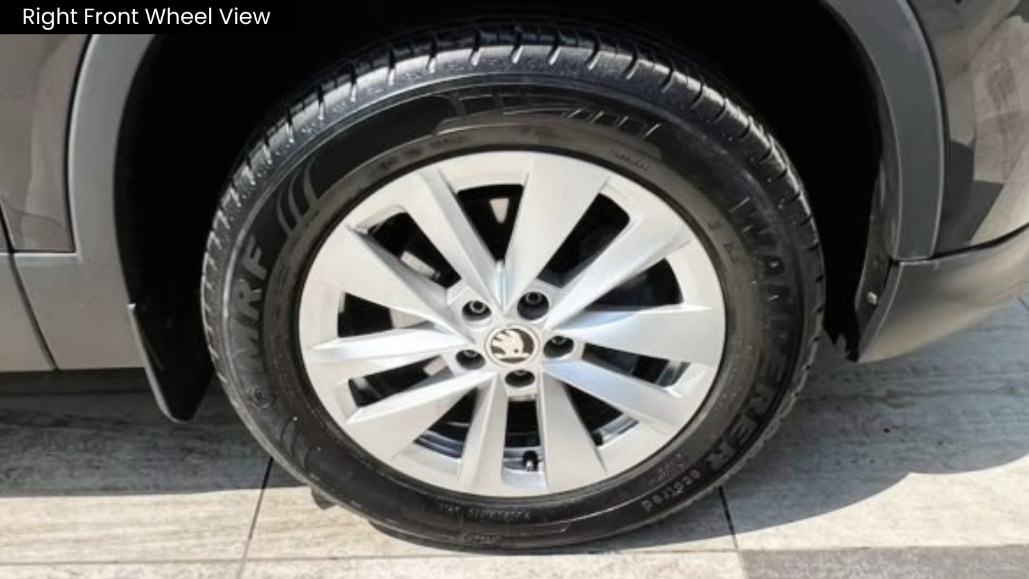 SKODA KYLAQ - SIGNATURE 1.0 TSI AT - SUNROOF - AUTOMATIC - 2026