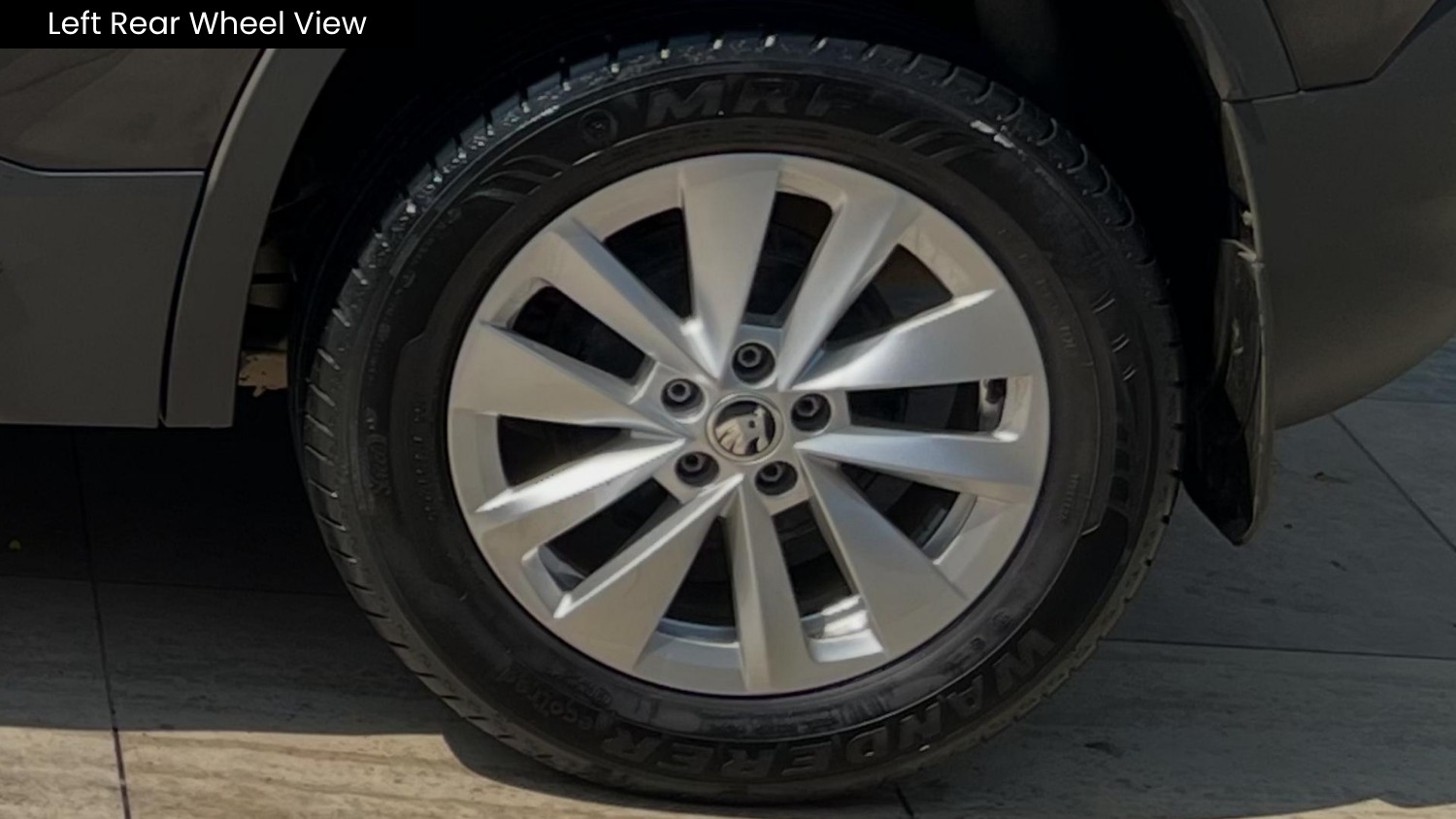 SKODA KYLAQ - SIGNATURE 1.0 TSI AT - SUNROOF - AUTOMATIC - 2026