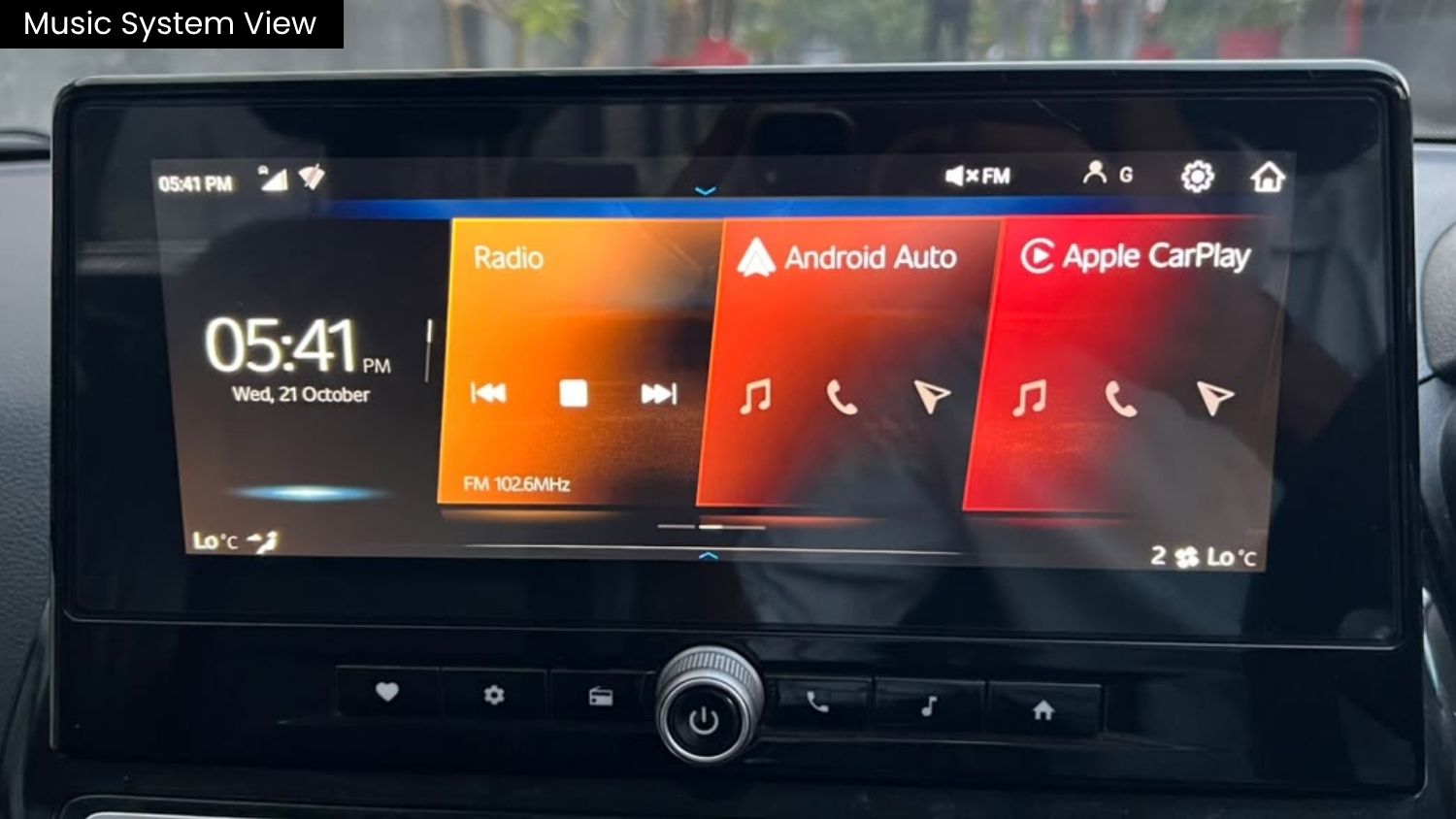 MAHINDRA XUV 3XO - AX5 - SUNROOF - 2024
