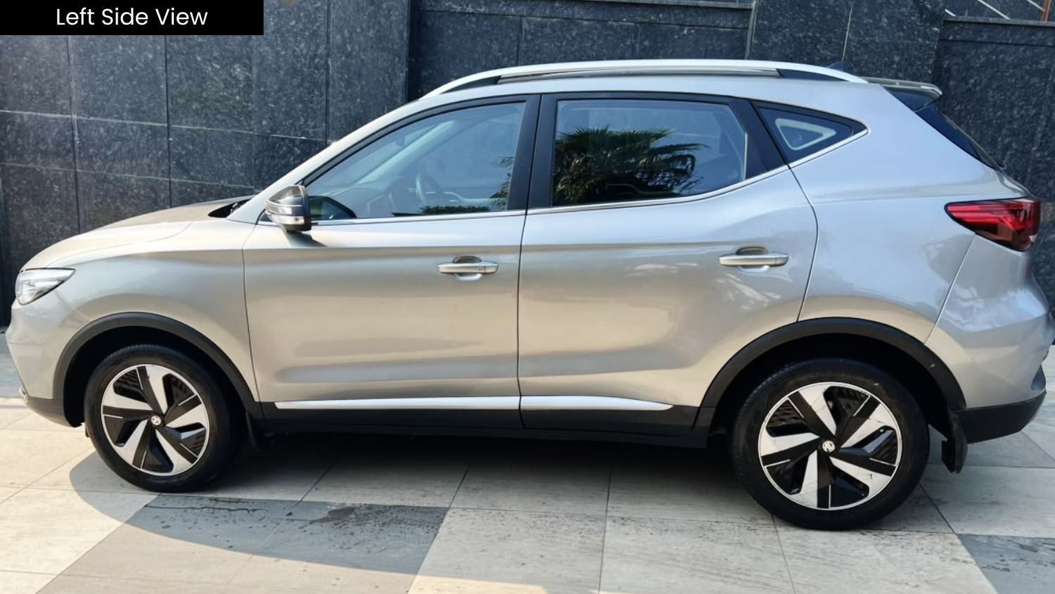 MG ZS EV - EXCLUSIVE PLUS - PANAROMIC SUNROOF - AUTOMATIC - 2024
