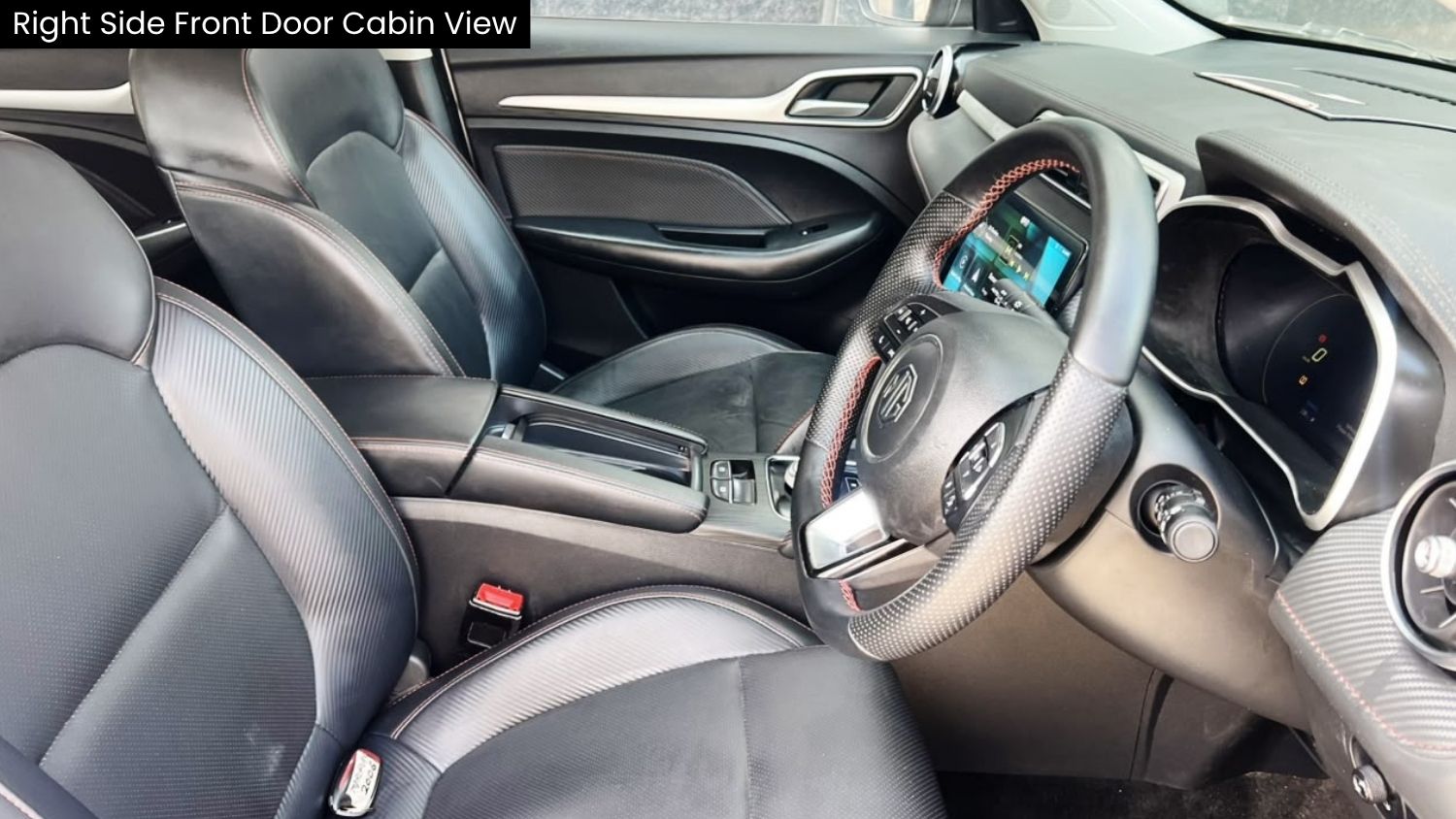 MG ZS EV - EXCLUSIVE PLUS - PANAROMIC SUNROOF - AUTOMATIC - 2024