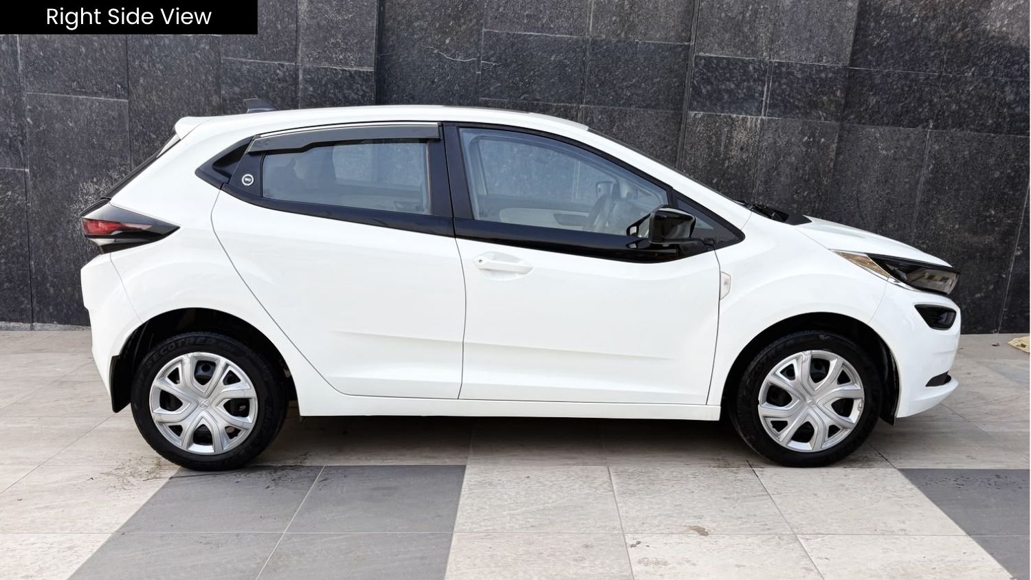 TATA ALTROZ - XM PLUS S iCNG - 2023
